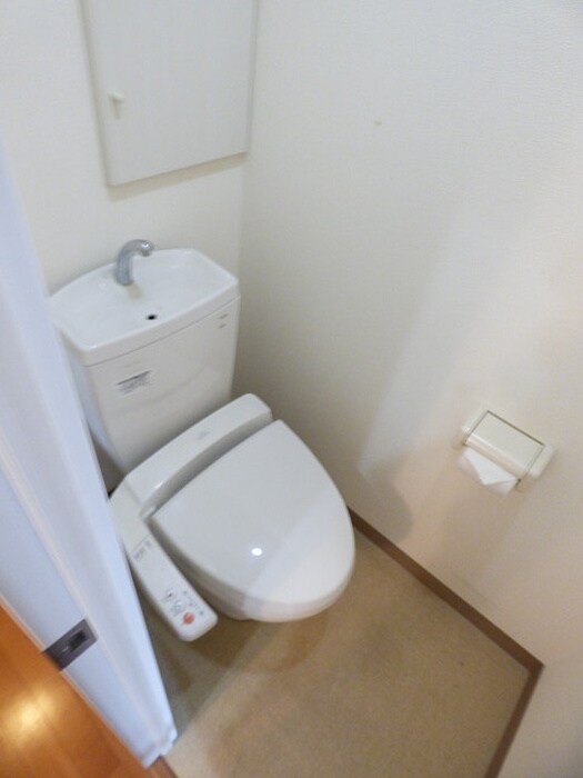 物件内観写真11　(トイレ)