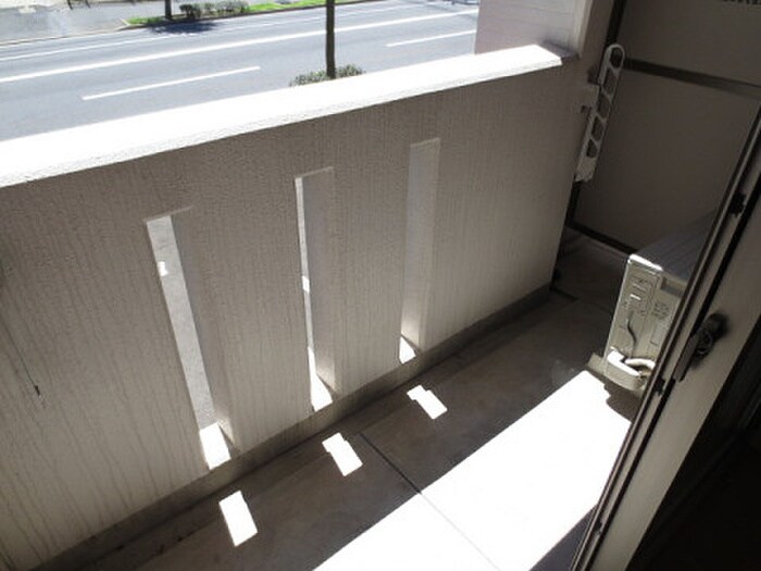 物件内観写真13　(ベランダ・バルコニー)