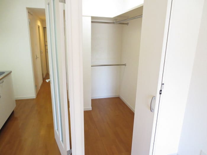 物件内観写真15　(収納)