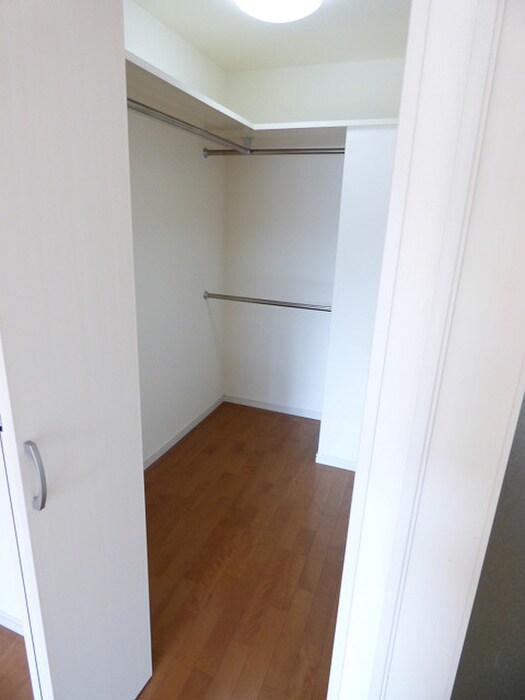 物件内観写真16　(収納)