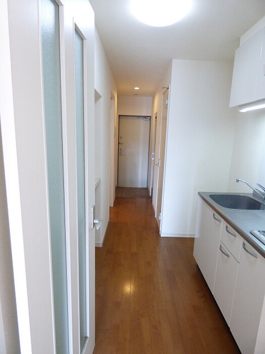 物件内観写真22　(廊下)