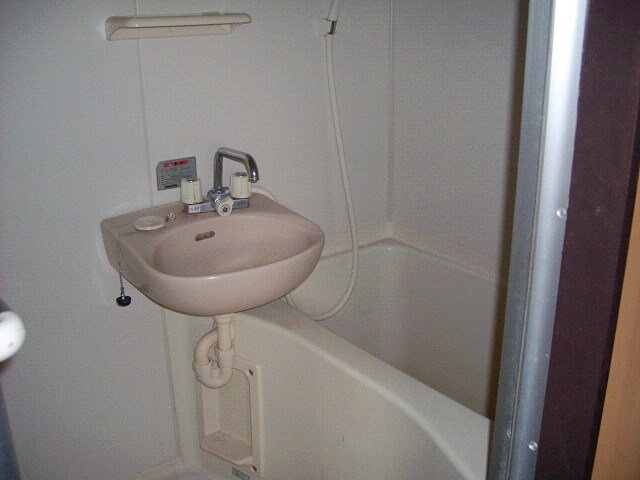 物件内観写真4　(バス／シャワールーム等)