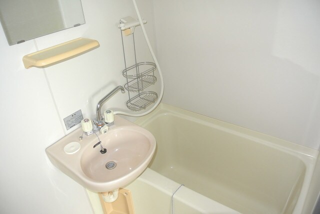 物件内観写真8　(バス／シャワールーム等)