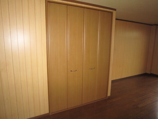 物件内観写真8　(収納)