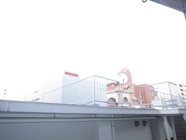 物件内観写真13　(室内からの展望)