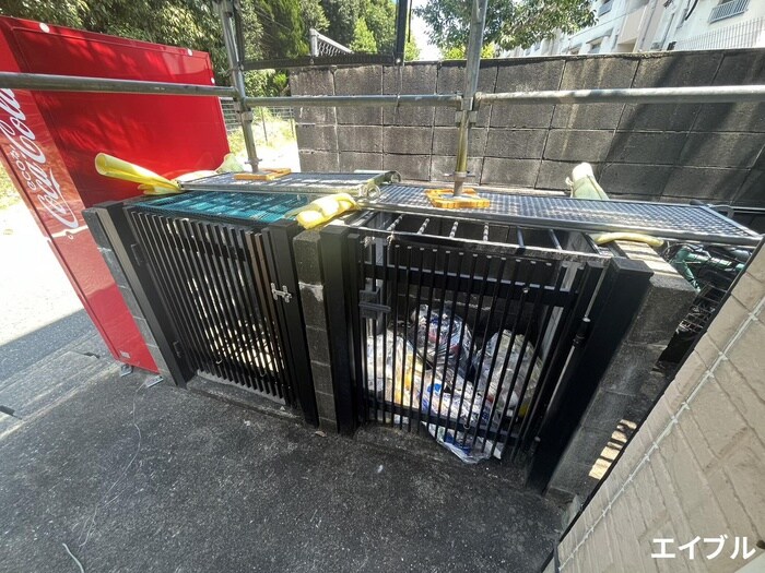 物件外観写真6　(建物設備)