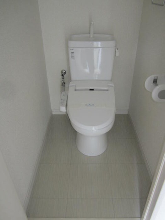 物件内観写真10　(トイレ)