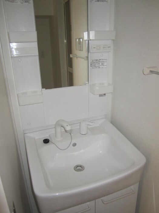 物件内観写真11　(洗面)