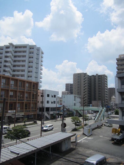 物件内観写真14　(室内からの展望)