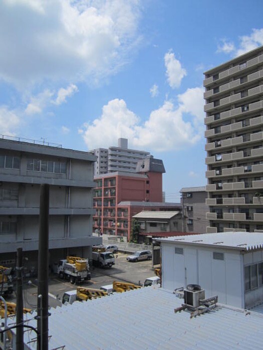 物件内観写真15　(室内からの展望)