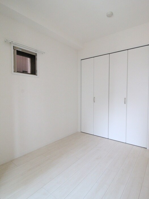 物件内観写真12　(居室)