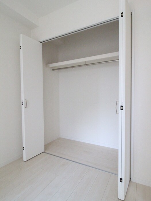 物件内観写真15　(収納)