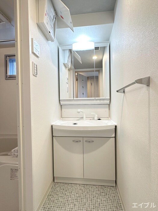 物件内観写真12　(洗面)