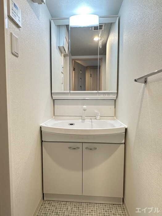 物件内観写真12　(洗面)