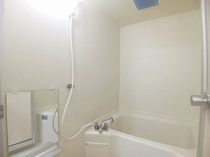 物件内観写真7　(バス／シャワールーム等)