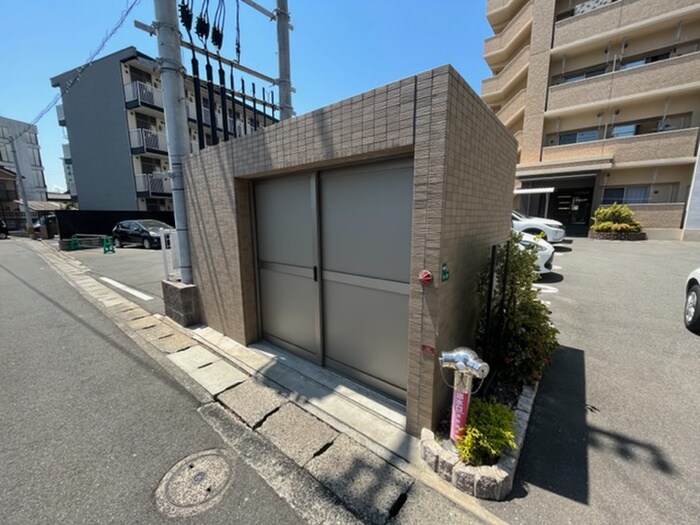 物件外観写真6　(建物設備)