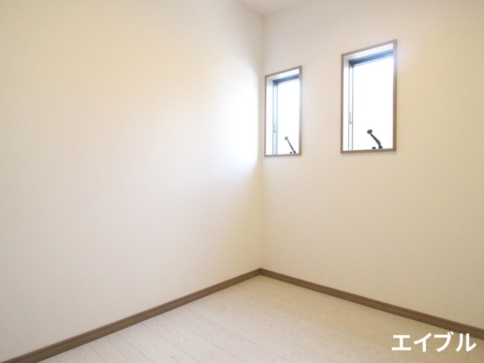 物件内観写真18　(居室)