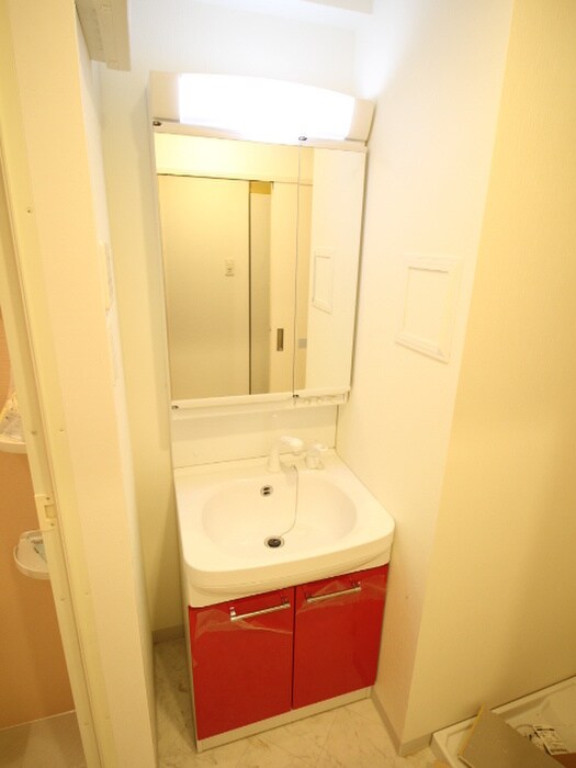 物件内観写真9　(洗面)