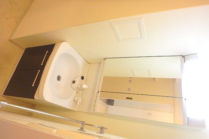 物件内観写真10　(洗面)