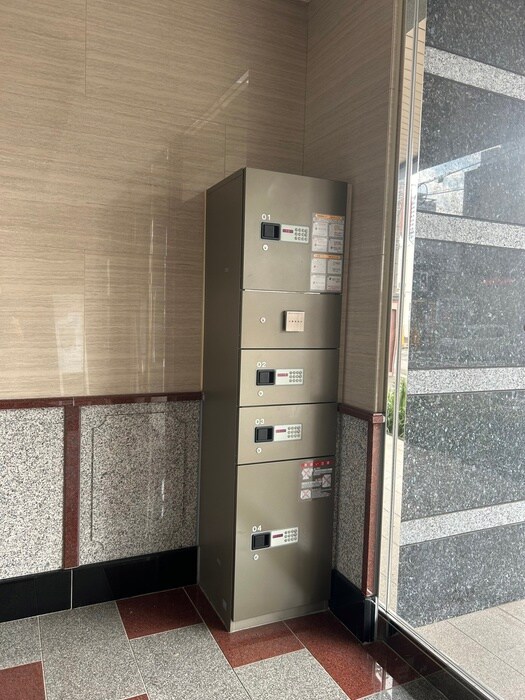 物件外観写真4　(建物設備)