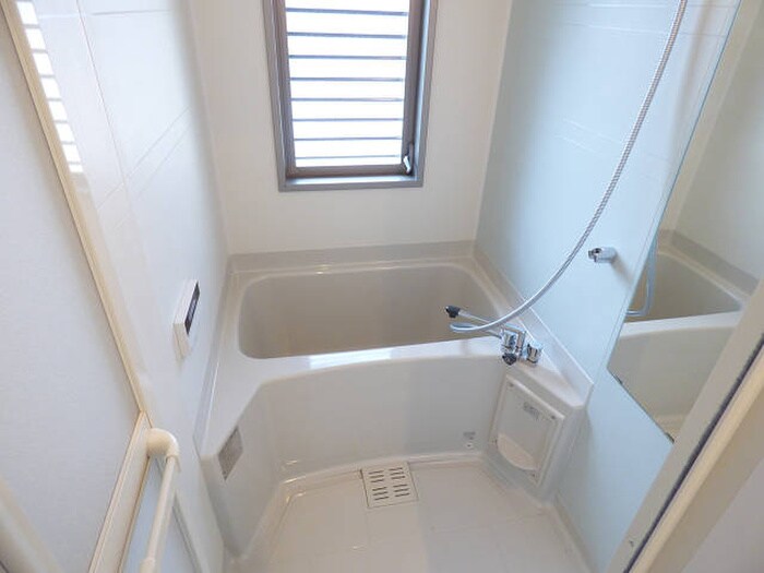 物件内観写真12　(バス／シャワールーム等)