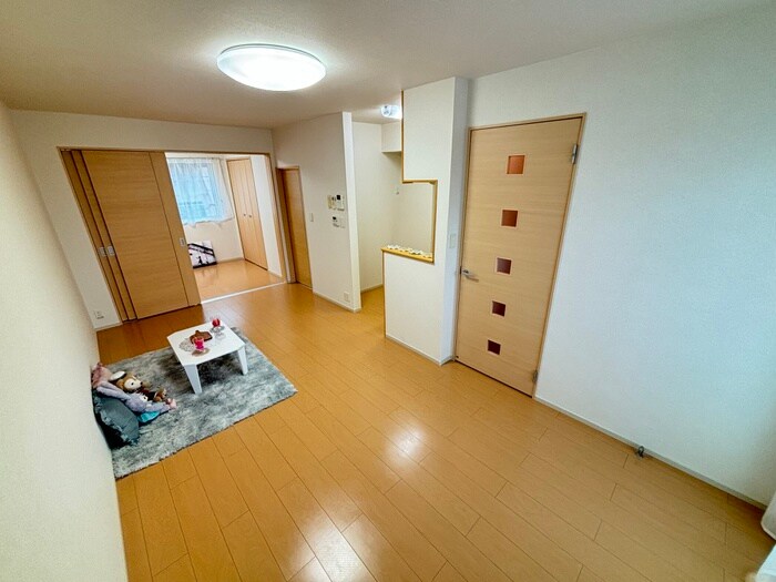 物件内観写真5　(居室)