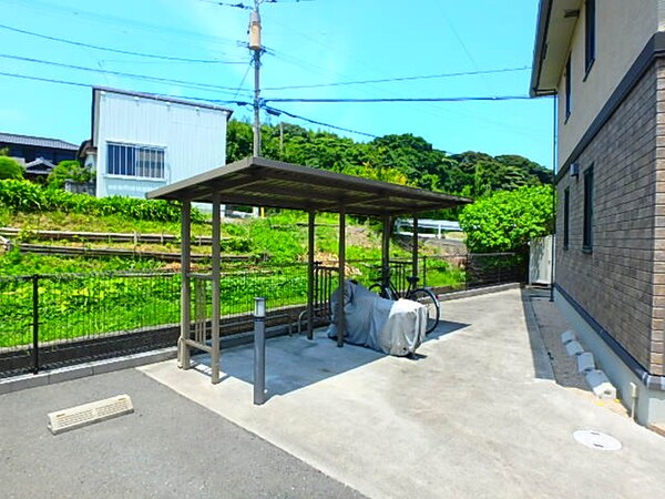駐輪場