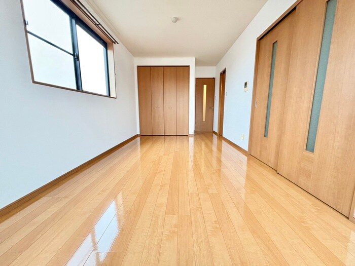 物件内観写真5　(居室)