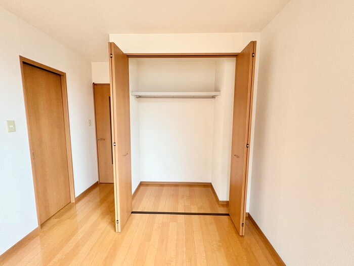 物件内観写真11　(収納)