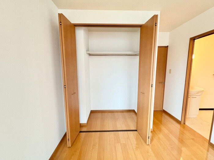 物件内観写真11　(収納)