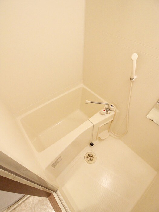 物件内観写真12　(バス／シャワールーム等)