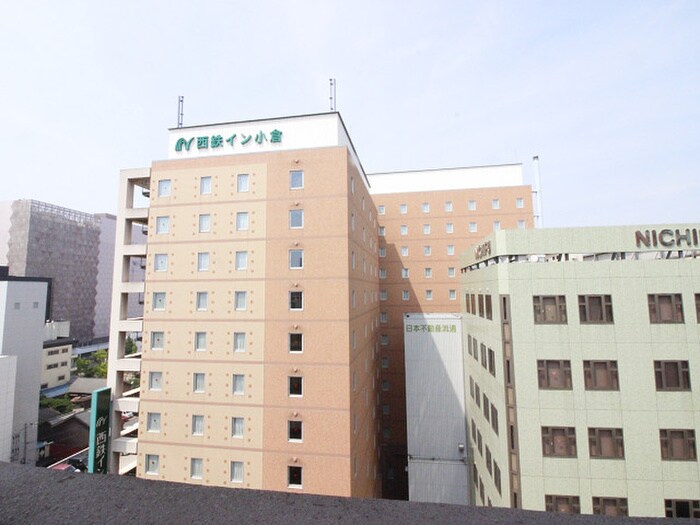 物件内観写真15　(室内からの展望)