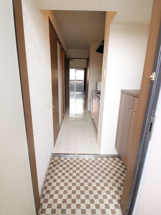 物件内観写真21　(玄関)