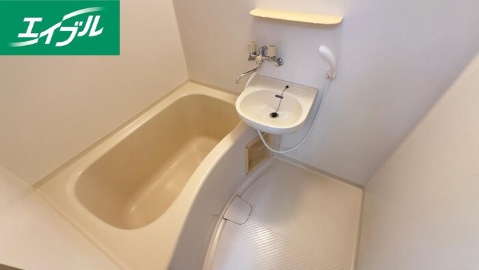 物件内観写真10　(バス／シャワールーム等)