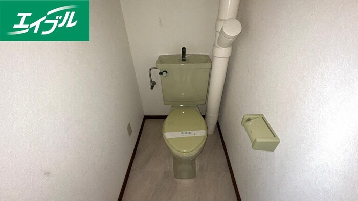 物件内観写真11　(トイレ)