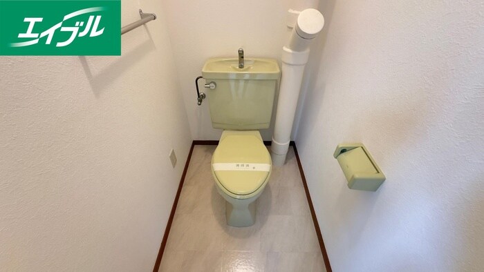 物件内観写真11　(トイレ)