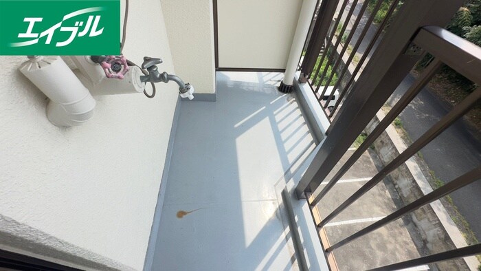 物件内観写真16　(洗濯機置場)