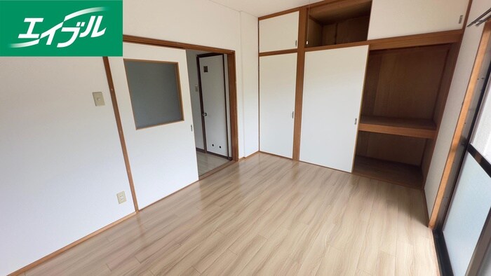 物件内観写真18　(居室)