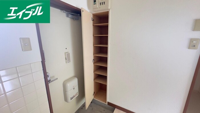 物件内観写真20　(靴箱)