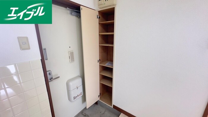 物件内観写真20　(靴箱)