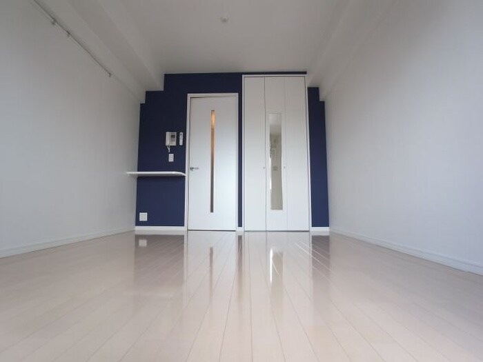 物件内観写真4　(居室)