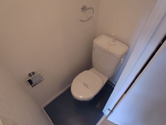 物件内観写真12　(トイレ)