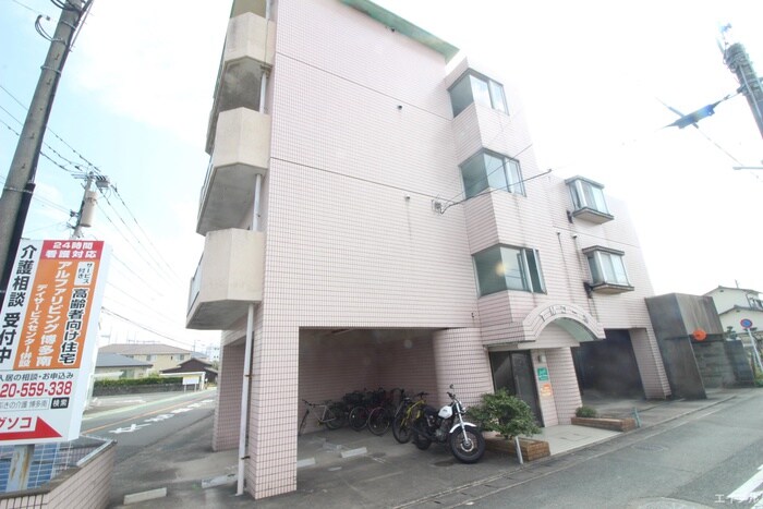 物件外観写真3　(外観写真)