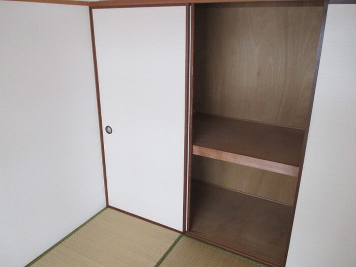 物件内観写真17　(収納)