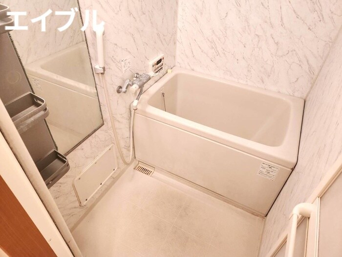 物件内観写真9　(バス／シャワールーム等)