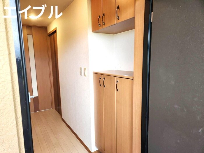 物件内観写真18　(靴箱)