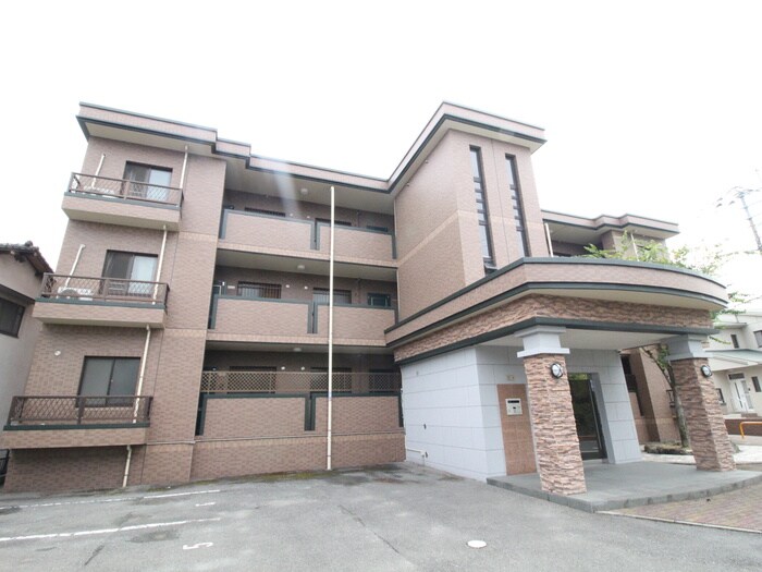 物件外観写真5　(外観写真)