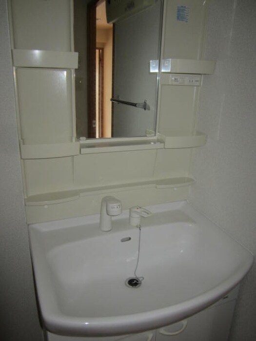 物件内観写真12　(洗面)