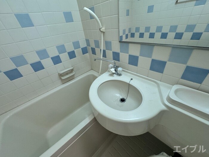 物件内観写真13　(洗面)