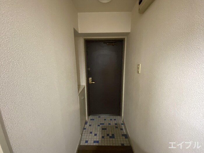 物件内観写真15　(玄関)